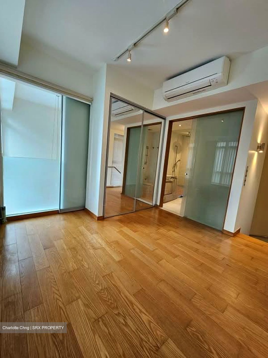 Icon (D2), Apartment #534937611